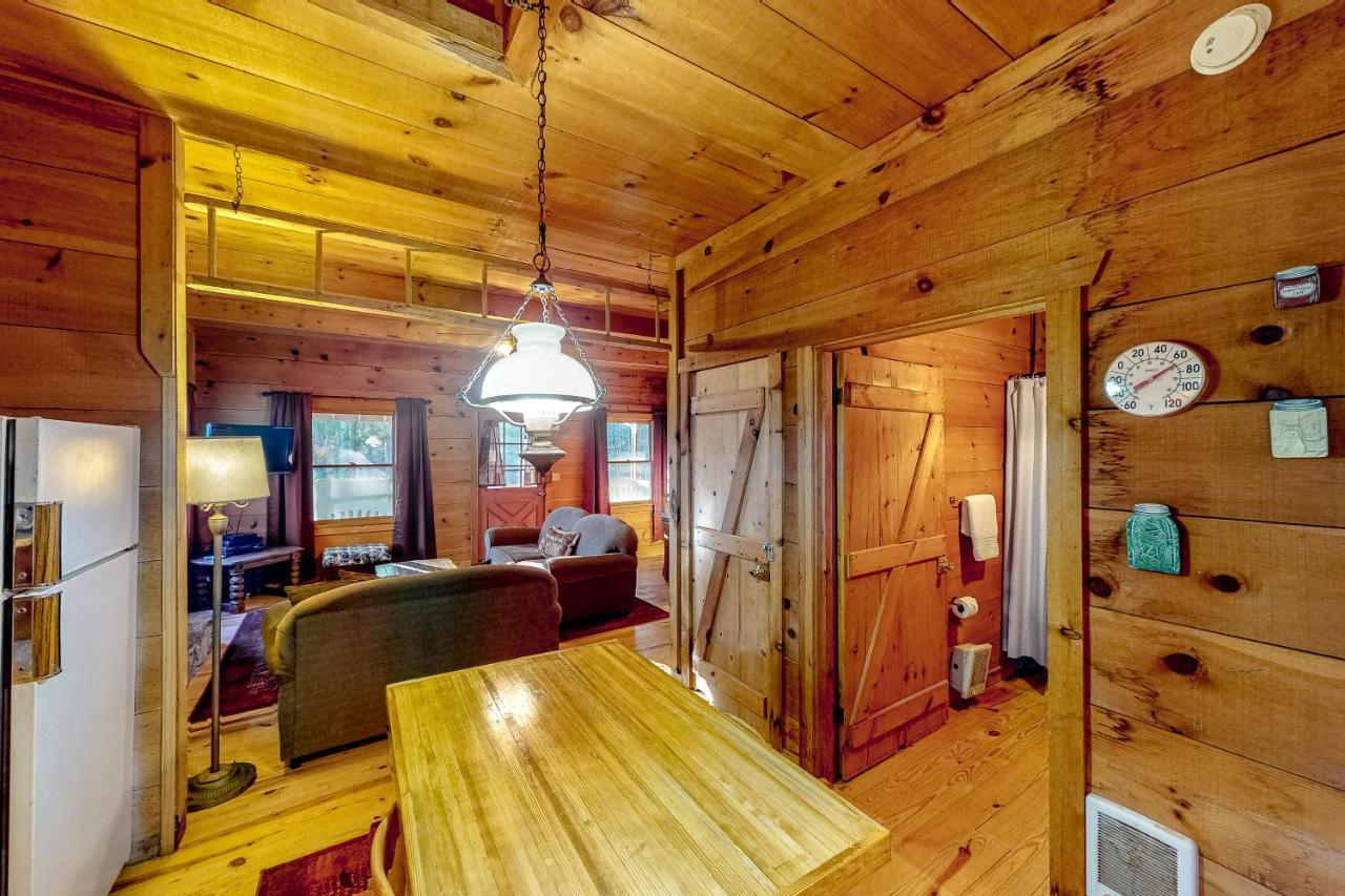 The Scaly Mountain Cabin Buitenkant foto